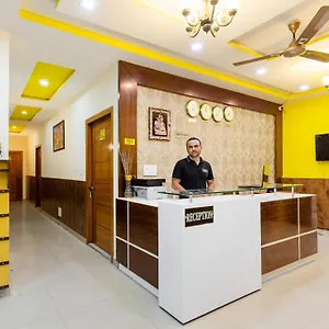  Hostel The