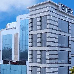 Tridev 4* Varanasi