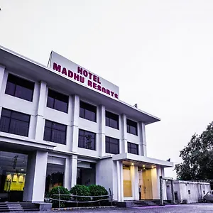 3* Hotel Madhu
